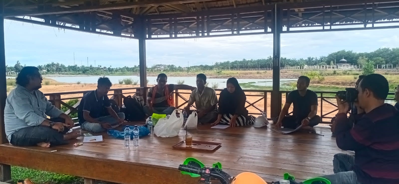 Rapat Koordinasi Dengan Tim Penyusun Dokumen Site Plan-DED serta UKL-UPL