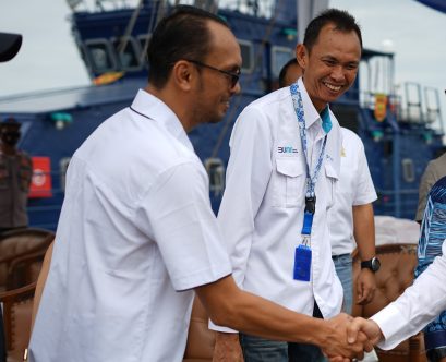PT Pekola dan PT PEMA Kirim Perdana 3.500 MT Sulfur ke Riau, Membuka Era Baru di Pelabuhan Kuala Langsa