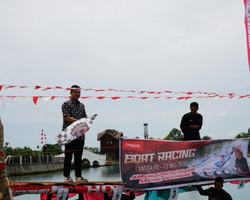 Langsa Open Boat Race 2025 Resmi Digelar di Danau Biru, Walikota Terpilih Jeffry Sentana S. Putra Lepas Langsung Peserta